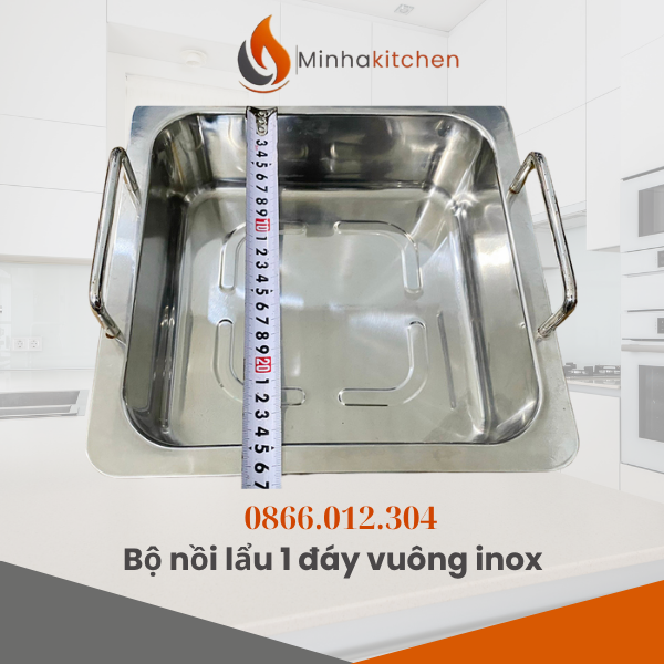 Nếu bạn đang tìm kiếm một mẫu nồi lẩu sang trọng, bền đẹp và phù hợp với bếp âm bàn nhà hàng, thì nồi lẩu inox 1 ngăn vuông nhà hàng chính là lựa chọn hoàn hảo. Sản phẩm mang thiết kế tinh tế, chất liệu inox cao cấp và dung tích lớn – giúp tối ưu hiệu suất phục vụ, đặc biệt trong các mô hình nhà hàng lẩu nướng, buffet, lẩu băng chuyền hoặc lẩu cô đơn cao cấp.