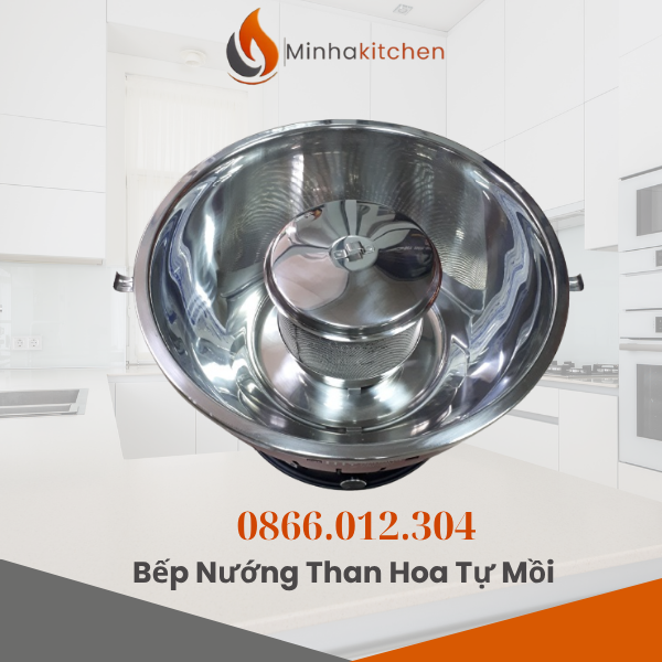 1. Xu hướng sử dụng bếp nướng than dã ngoại tại Hà Nội Trong những năm gần đây, nhu cầu ăn uống ngoài trời, tổ chức picnic, tiệc BBQ ngày càng phổ biến tại Hà Nội. Thay vì mang theo bếp cồng kềnh hoặc nướng trực tiếp trên than hoa truyền thống, nhiều gia đình và nhóm bạn trẻ đã lựa chọn bếp nướng than dã ngoại – dòng sản phẩm nhỏ gọn, hiện đại, dễ sử dụng và an toàn hơn. Đặc biệt, tại các buổi dã ngoại cuối tuần, khu cắm trại hoặc bữa tiệc ngoài trời, việc sở hữu một chiếc bếp nướng than hoa mini sẽ giúp trải nghiệm ẩm thực trở nên thú vị và tiện lợi hơn bao giờ hết.