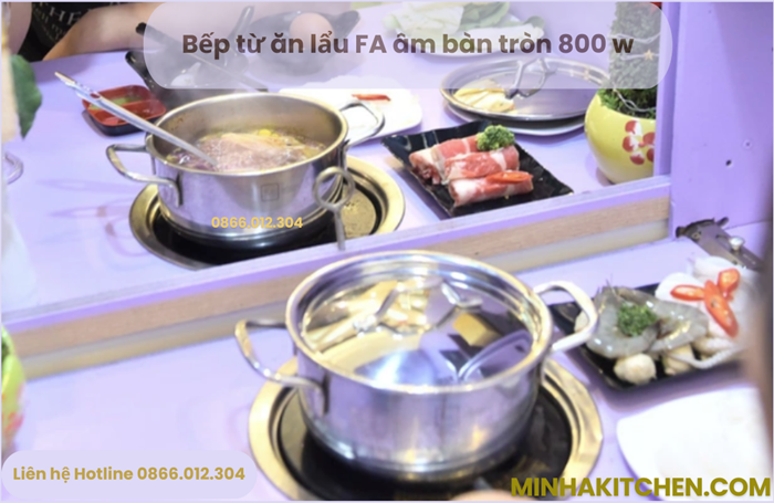 Bếp Từ Âm Bàn Công Suất 800W – Lựa Chọn Hoàn Hảo Cho Mô Hình Lẩu FA Hiện Đại Trong những năm gần đây, lẩu FA – lẩu 1 người không chỉ trở thành xu hướng ẩm thực tại các thành phố lớn, mà còn là mô hình kinh doanh đầy tiềm năng cho nhà hàng nhỏ, quán ăn theo phong cách cá nhân hoá. Để tối ưu vận hành cho mô hình này, bếp từ âm bàn công suất 800W là giải pháp lý tưởng: gọn gàng, tiết kiệm và đầy thẩm mỹ.
