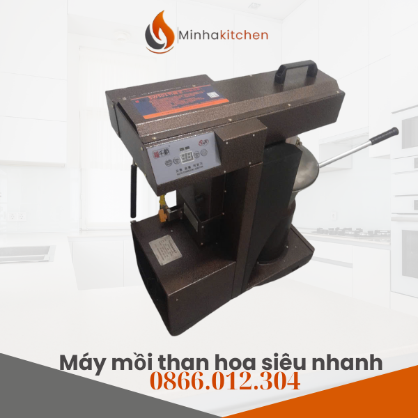 Giới thiệu Trong kinh doanh nhà hàng lẩu nướng BBQ, công đoạn chuẩn bị than hoa cháy hồng luôn là thử thách. Trước đây, nhiều quán ăn phải dùng khò gas mini, cồn lỏng hoặc lò ủ than để mồi than. Tuy nhiên, các cách này vừa tốn thời gian, vừa mất an toàn và không hiệu quả. Giải pháp hiện đại chính là Máy Đốt than hoa siêu nhanh – thiết bị chuyên dụng giúp đốt than chỉ trong 1 – 2 phút. Với thiết kế chắc chắn, tiện dụng và an toàn, máy đang dần trở thành “trợ thủ đắc lực” cho các quán ăn, nhà hàng lẩu nướng.