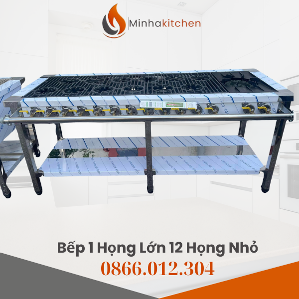 Trong các mô hình nhà hàng, quán ăn, bếp ăn công nghiệp tại Hà Nội, nhu cầu về một thiết bị nấu ăn đa năng – tiết kiệm nhiên liệu – công suất cao ngày càng lớn. Một trong những lựa chọn hàng đầu hiện nay chính là bếp công nghiệp Hàn Quốc 1 họng lớn 12 họng nhỏ. Vậy giá bếp công nghiệp loại này tại Hà Nội bao nhiêu? Có những ưu điểm nào nổi bật? Bài viết dưới đây sẽ giúp bạn giải đáp.
