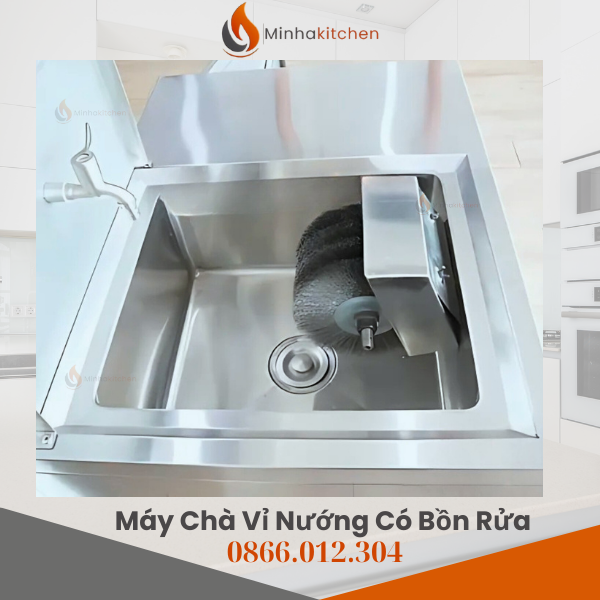 Trong các quán nướng buffet và nhà hàng BBQ Hàn Quốc, mỗi ngày có thể sử dụng hàng trăm chiếc vỉ nướng than hoa để phục vụ khách hàng. Sau mỗi lượt ăn, vỉ nướng bám đầy dầu mỡ, cặn thức ăn cháy khét, nếu chỉ rửa thủ công thì nhân viên vừa mất nhiều thời gian, vừa khó đảm bảo sạch bong dầu mỡ. Đây chính là lý do máy rửa vỉ nướng than hoa Hàn Quốc liền chậu ngày càng được ưa chuộng và trở thành “trợ thủ” đắc lực cho các chủ quán nướng buffet. Vậy điều gì khiến thiết bị này trở thành xu hướng mới trong ngành F&B? Hãy cùng tìm hiểu 3 lý do nổi bật nhất ngay dưới đây.