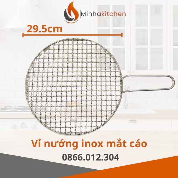 Vỉ nướng inox 304 được thiết kế dạng lưới hình mắt cáo, các thanh inox tròn đan xen đều nhau và được tạo hình bằng máy kéo thủy lực cho độ chính xác cao.