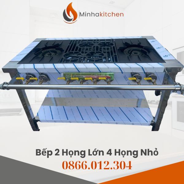 Trong ngành dịch vụ ăn uống, đặc biệt là nhà hàng – khách sạn – bếp ăn công nghiệp, việc lựa chọn thiết bị bếp chất lượng, bền bỉ và hiệu quả là yếu tố then chốt để nâng cao năng suất chế biến và giảm chi phí vận hành. Một trong những sản phẩm được ưa chuộng hiện nay chính là Bếp giàn gas công nghiệp Hàn Quốc 6 họng nhỏ 2 họng to – thường được gọi là Bếp công nghiệp Hàn Quốc 2 họng to 4 họng nhỏ. Sản phẩm không chỉ phù hợp cho các quán ăn vừa và lớn mà còn được ứng dụng rộng rãi trong nhà hàng Hàn Quốc, Trung Quốc, buffet, BBQ, canteen nhờ thiết kế linh hoạt, công suất mạnh mẽ và độ bền vượt trội.